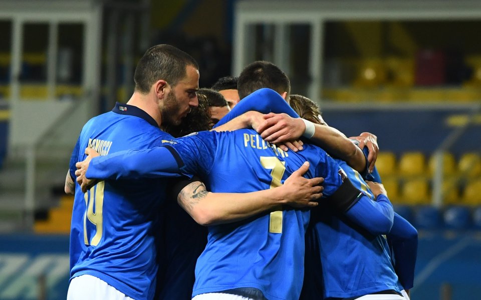 Италия не срещна особено трудности в първия мач от световните