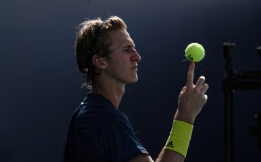 Американският тенисист Себастиан Корда продължава отличното си представяне в Маями