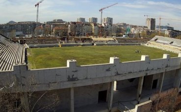 Вижте до къде стигна строежът на стадион Христо Ботев