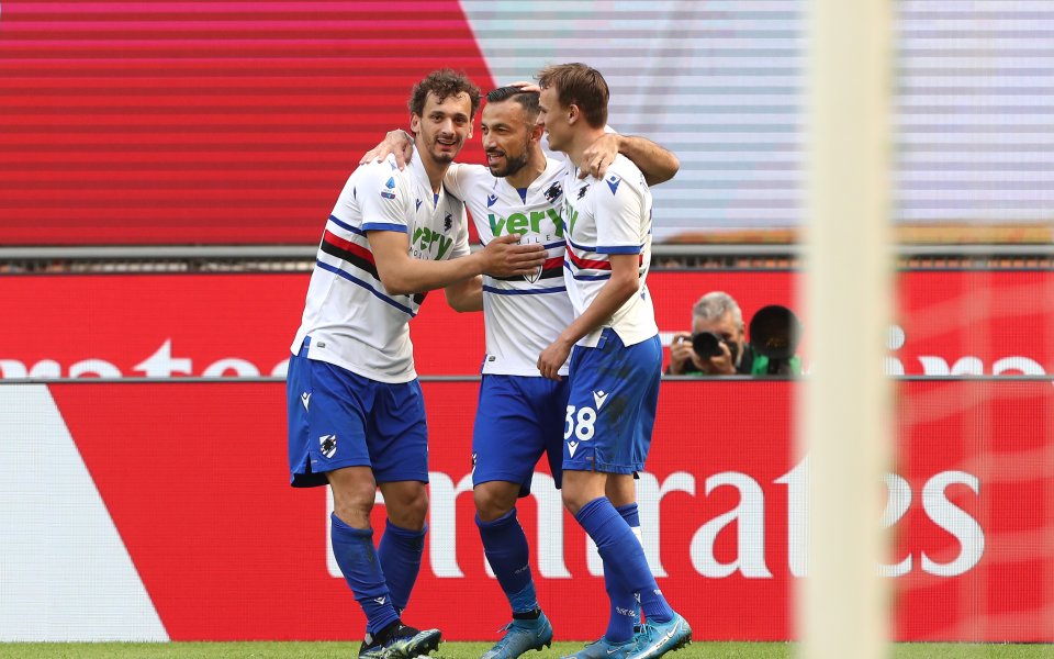 Отборите на Милан и Сампдория играят при