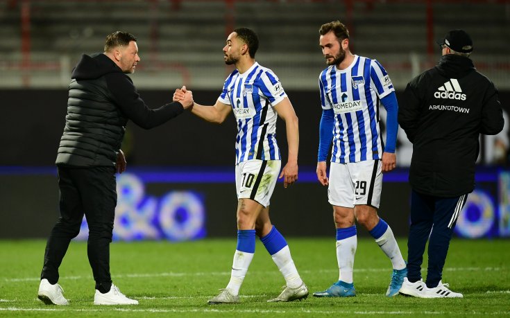 Херта загуби треньора си и още двама за битката за оцеляване в Бундеслигата