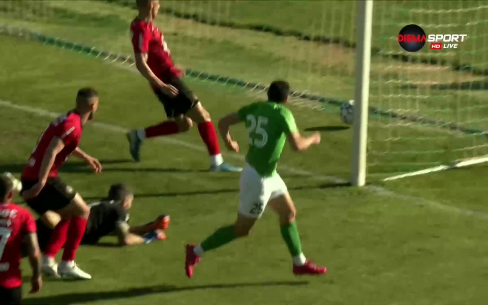 Пирин Благоевград - Локомотив София 3:1 /първо полувреме/