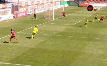 Отборите на Литекс и Добруджа играят при резултат