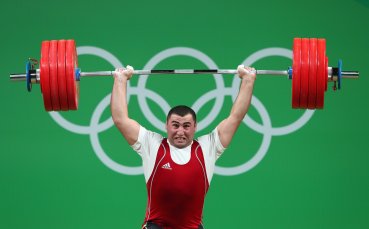 Двукратният световен и европейски шампион по вдигане на тежести и