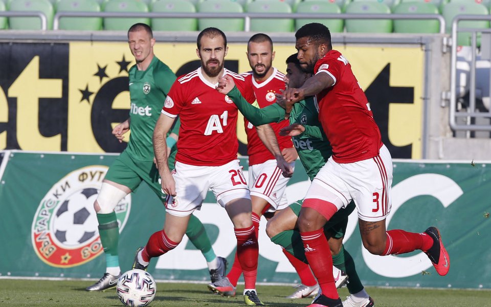 Помощникът на Любослав Пенев в щаба на ЦСКА - Пабло