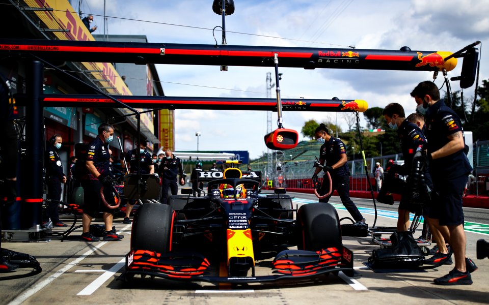 Формула 1 се завръща тази седмица на пистата Имола за