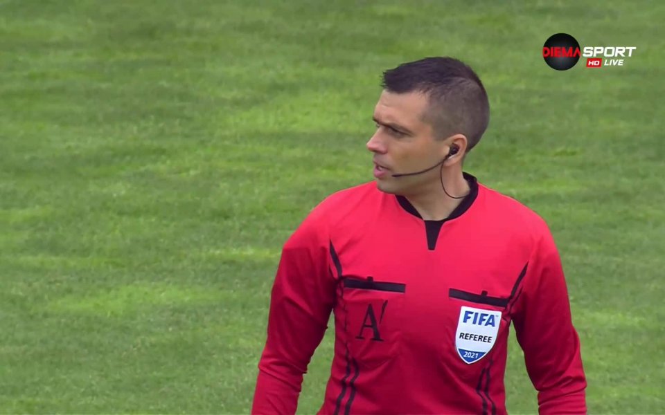 Гол на Ивайло Димитров разделя Ботев Пловдив и Славия в