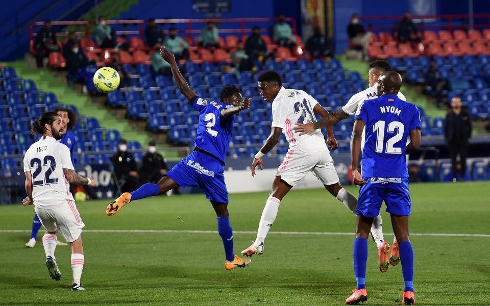 Хетафе и Реал Мадрид завършиха 0:0 в късния двубой от