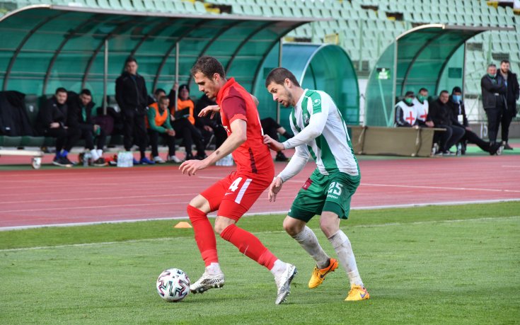 Царско село задълбочи кризата в Берое