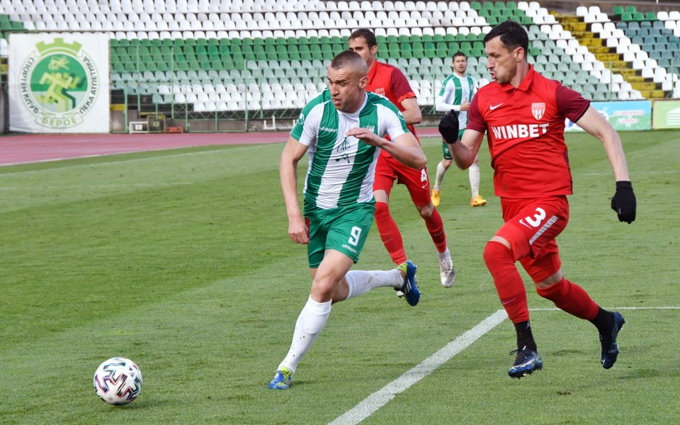 Берое пусна в продажба билетите за домакинството си на Царско