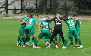 Берое U19 победи Нефтохимик с 5 2 в домакинството си от