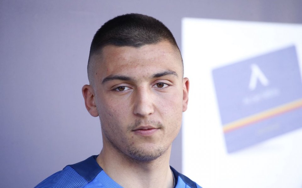 Бранителят на Левски Георги Александров застана пред медиите преди дербито