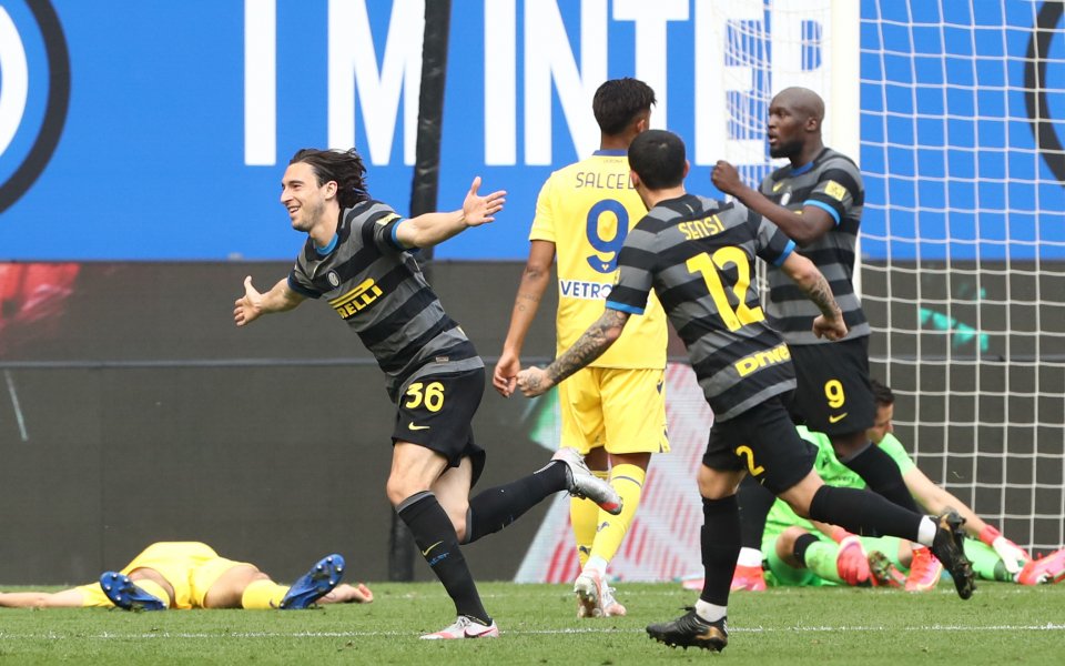 Лидерът в италианската Серия А Интер стигна до много трудна