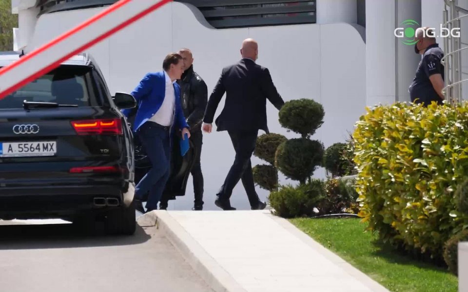 Собственикът на Лудогорец и челн на Изпълкома Кирил Домусчиев пристигна