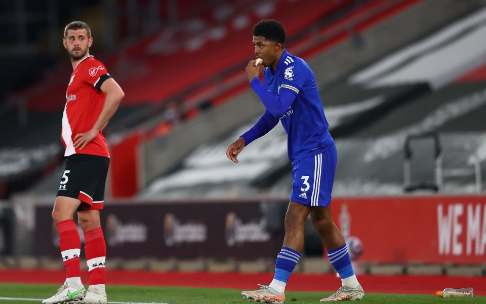 Двубоят между Лестър и Саутхемптън (1:1) от 34-ия кръг в