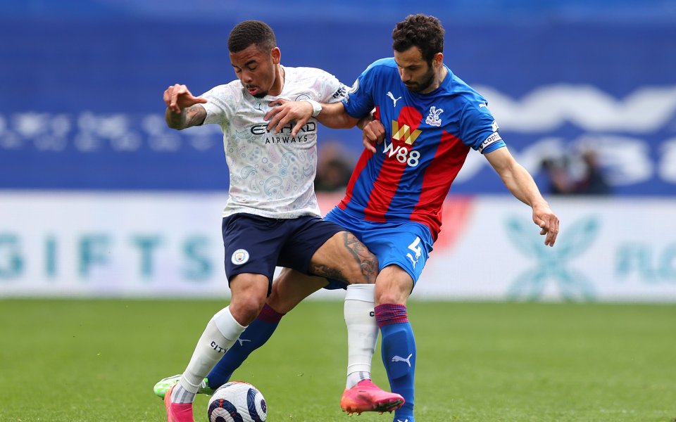 Отборите на Кристъл Палас и Манчестър Сити играят при