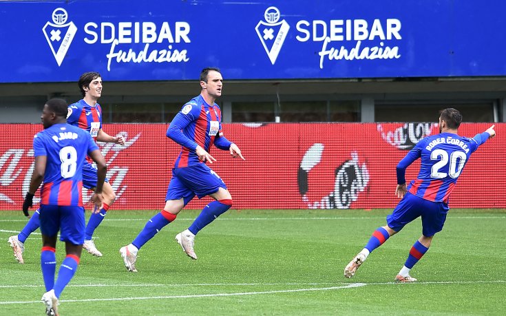 Хеттрик на Кике донесе първа победа на Ейбар от началото на януари
