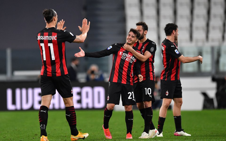 Милан представи новия си екип за сезон 2021/22. &bdquo;Росонерите&ldquo; отново