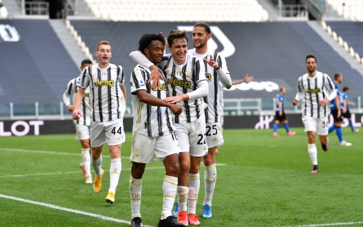Ювентус пребори Интер в истински трилър и запази шансовете за ШЛ живи