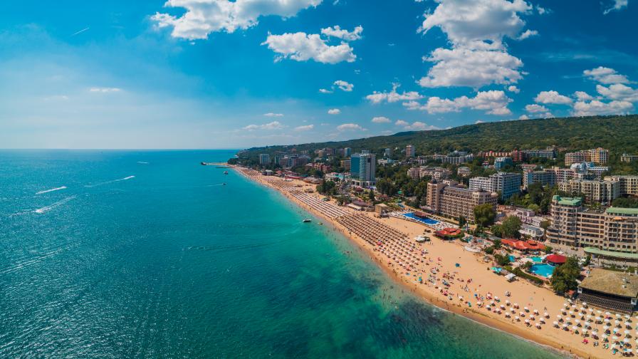 Заради твърденията за водата по Черноморието ни: Обединения в туризма ще търсят правата си