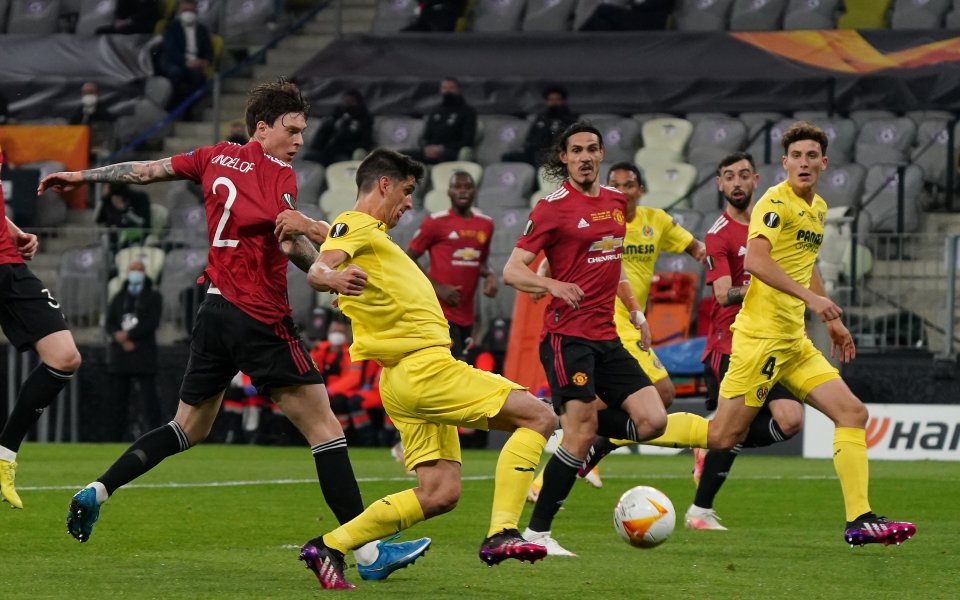 Виляреал и Манчестър Юнайтед играят при резултат