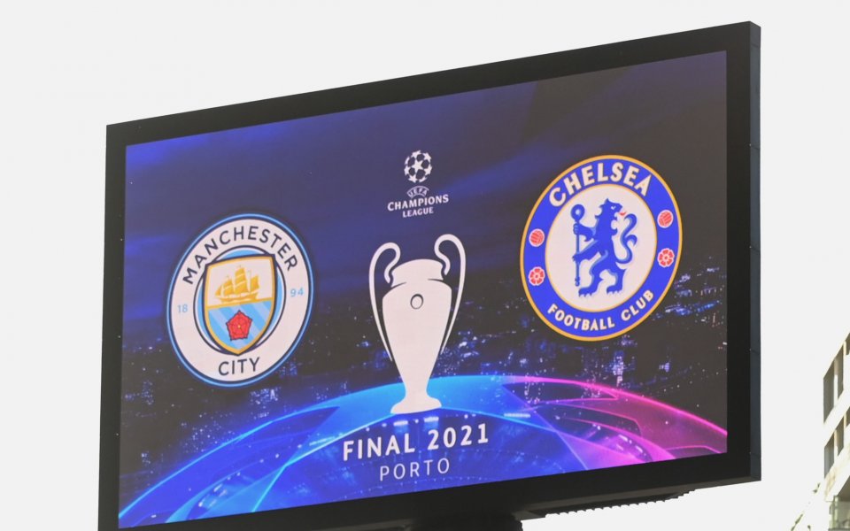 Отборите на Манчестър Сити и Челси играят при