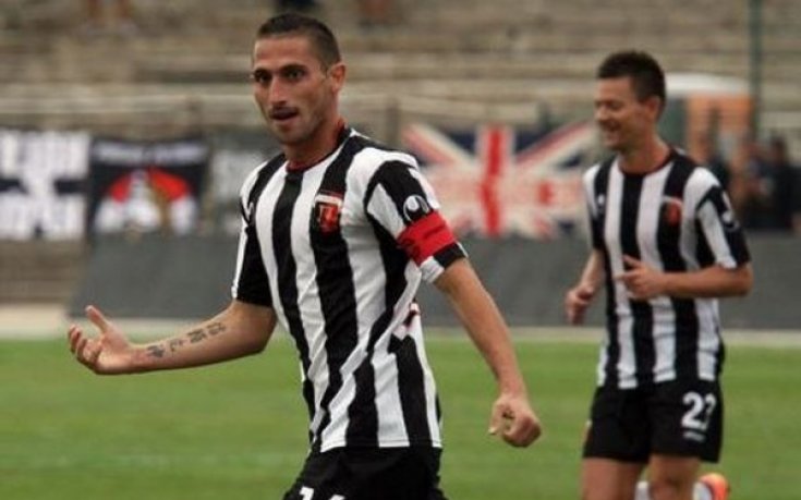 Феновете на Локо Пд към Златински: Аплодисменти!