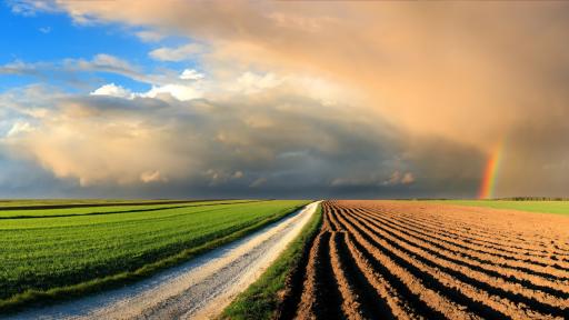 <p>Облаци и дъжд, кога ще се покаже слънцето</p>
