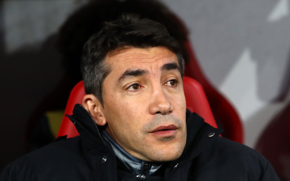 Бившият треньор на Бенфика Бруно Лаge е постигнал договорка с