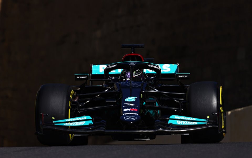 Пилотът на Мерцедес Люис Хамилтън остана недоволен от своето 11-то