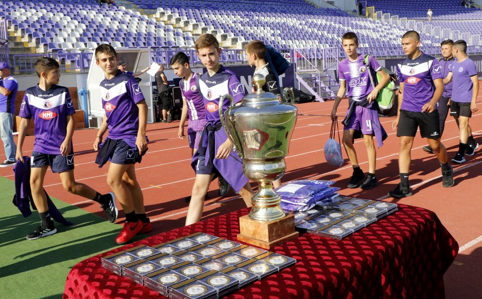 Етър честване на 30 годишнината от шампионската титла1