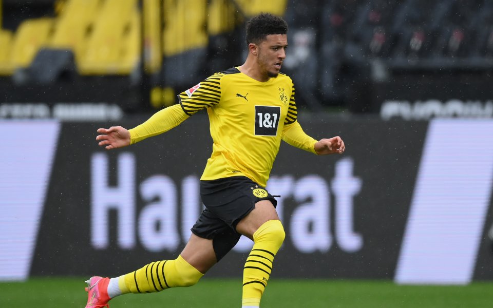 Манчестър Юнайтед е отправил първата си официална оферта за Джейдън