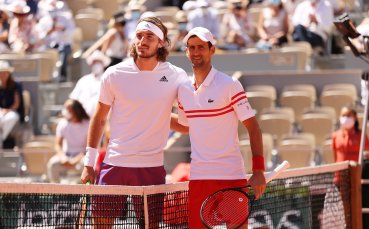 Новак Джокович и Стефанос Циципас играят при 2 3 в тазгодишния финал