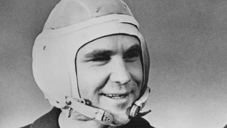 Почина космонавтът Владимир Шаталов