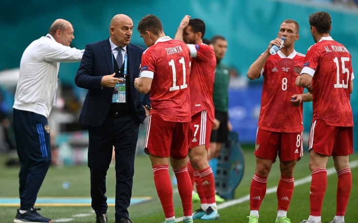 Русия набеляза двама треньори от UEFA EURO 2020