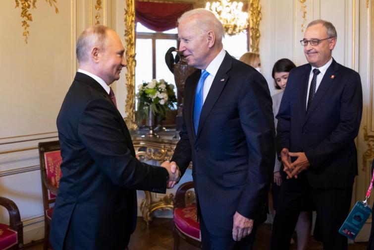 Джо Байдън и Владимир Путин в Женева