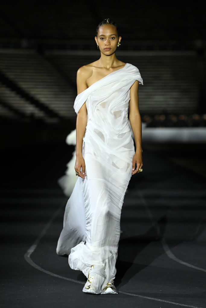 <p>Модел от круизната колекция на Dior за 2022 година</p>