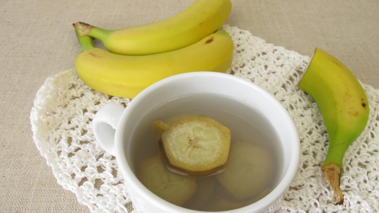 Ползите на банановия чай