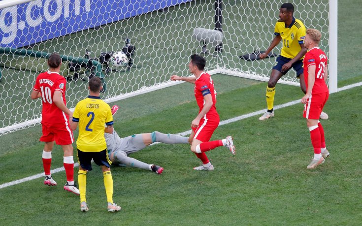 100% - това е пропускът на UEFA EURO 2020