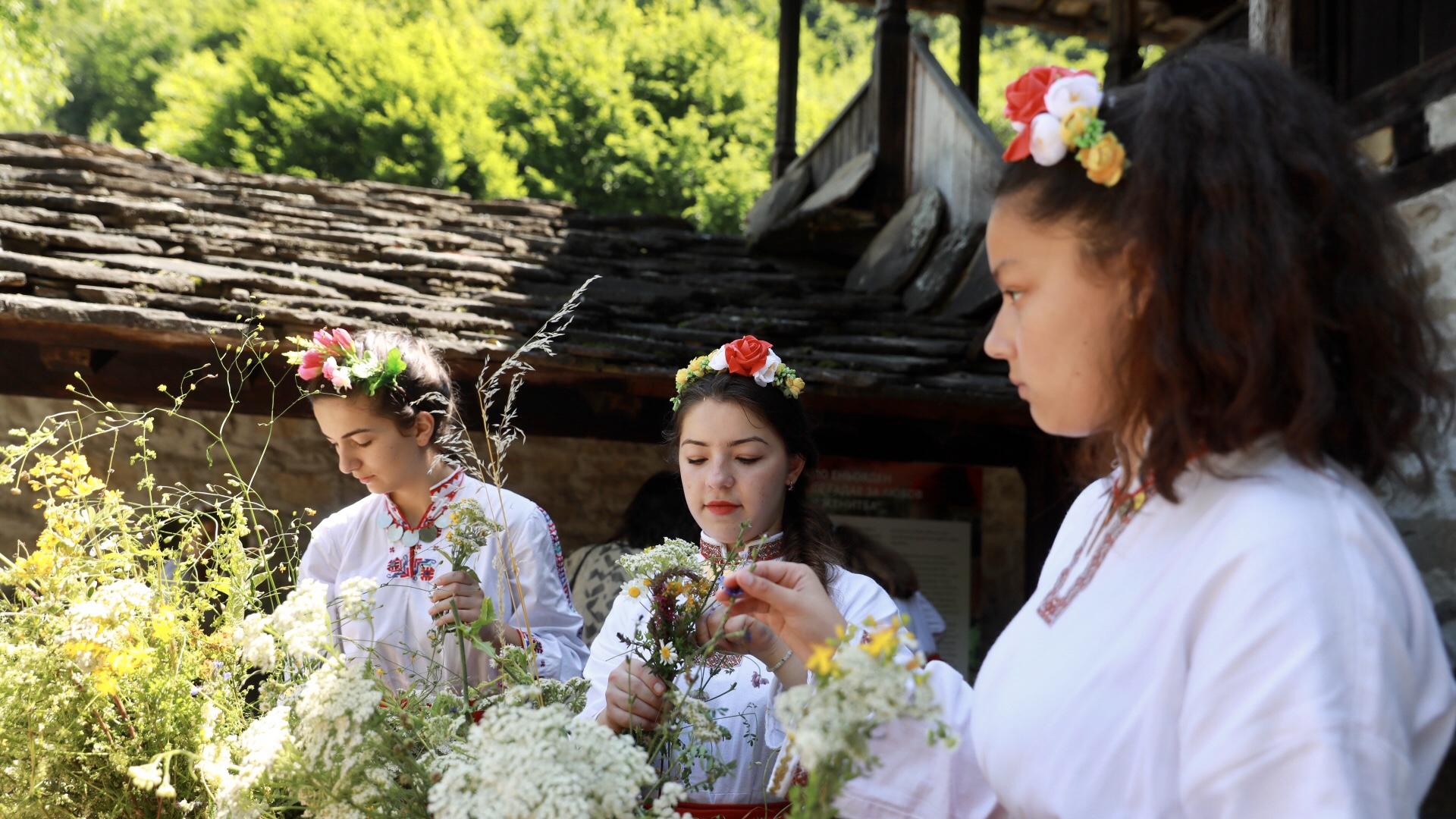 На 24 юни отбелязваме празника Рождество на свети Йоан Предтеча и