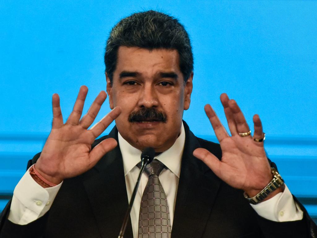 Венецуелците одобриха на референдум свикан в неделя от президента Николас