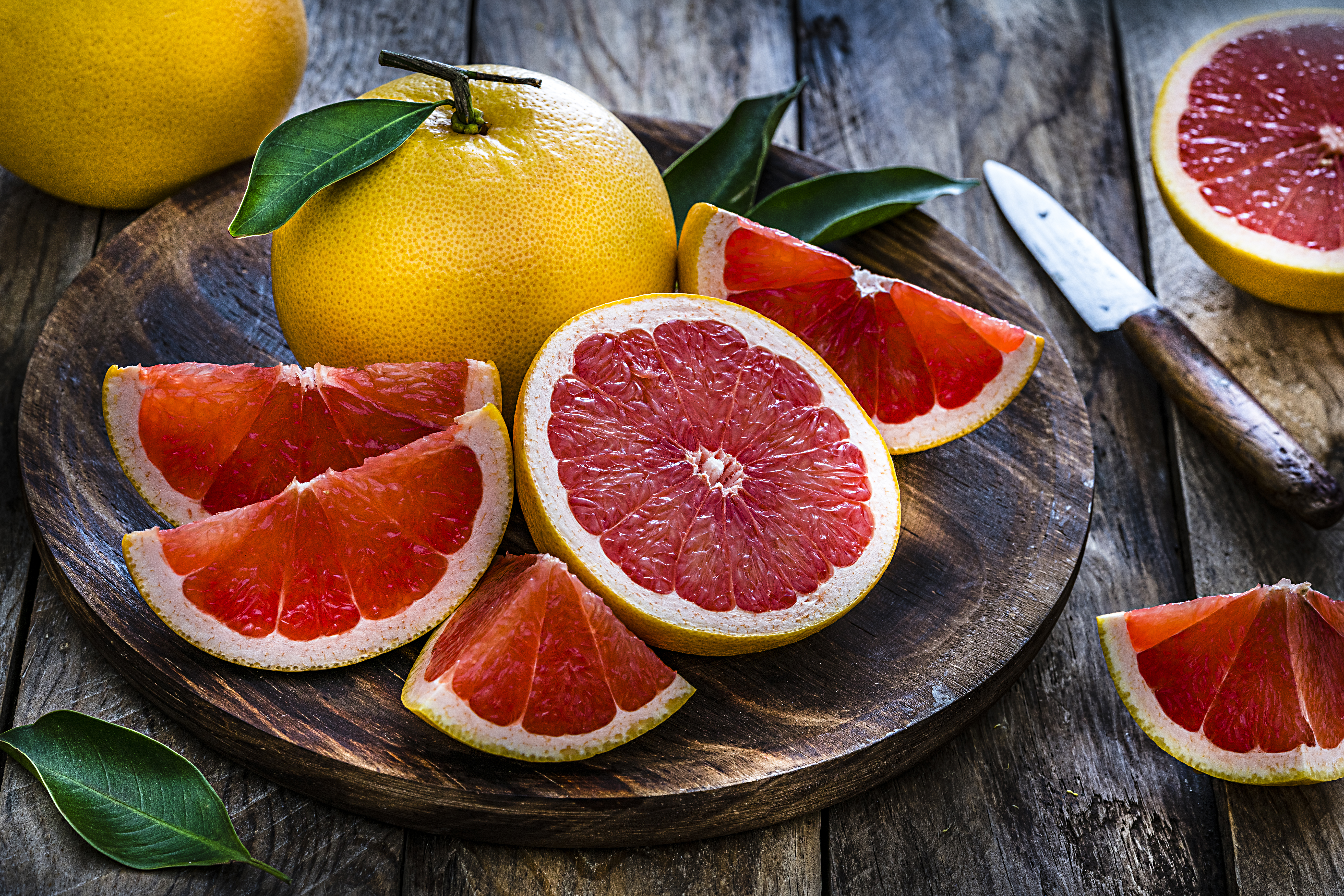 <p><strong>Грейпфрут</strong></p>

<p>Чаша сок от грейпфрут на ден помага за изгарянето на мазнини и за намаляването на апетита.</p>
