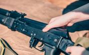 Жители на Тексас предават оръжия срещу подаръчни ваучери (ВИДЕО)