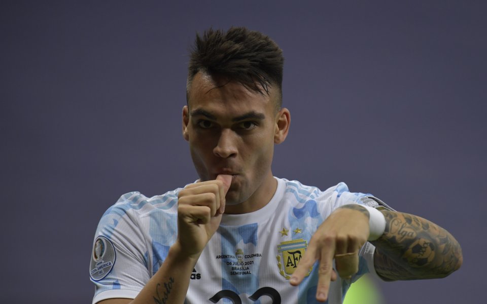 Испанският шампион Атлетико Мадрид ще се опита да привлече нападателя