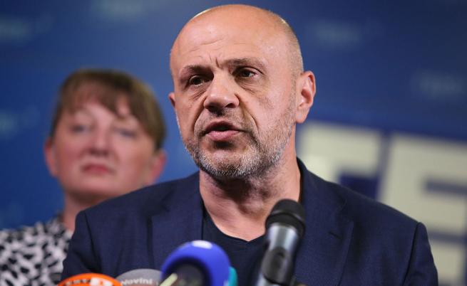 Дончев: „Газпром” не е надежден източник; Биков: Договор е невъзможен