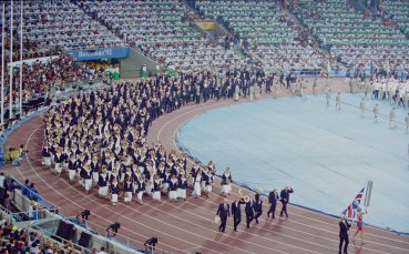 25 ите Летни олимпийски игри се състоят в Барселона между 25