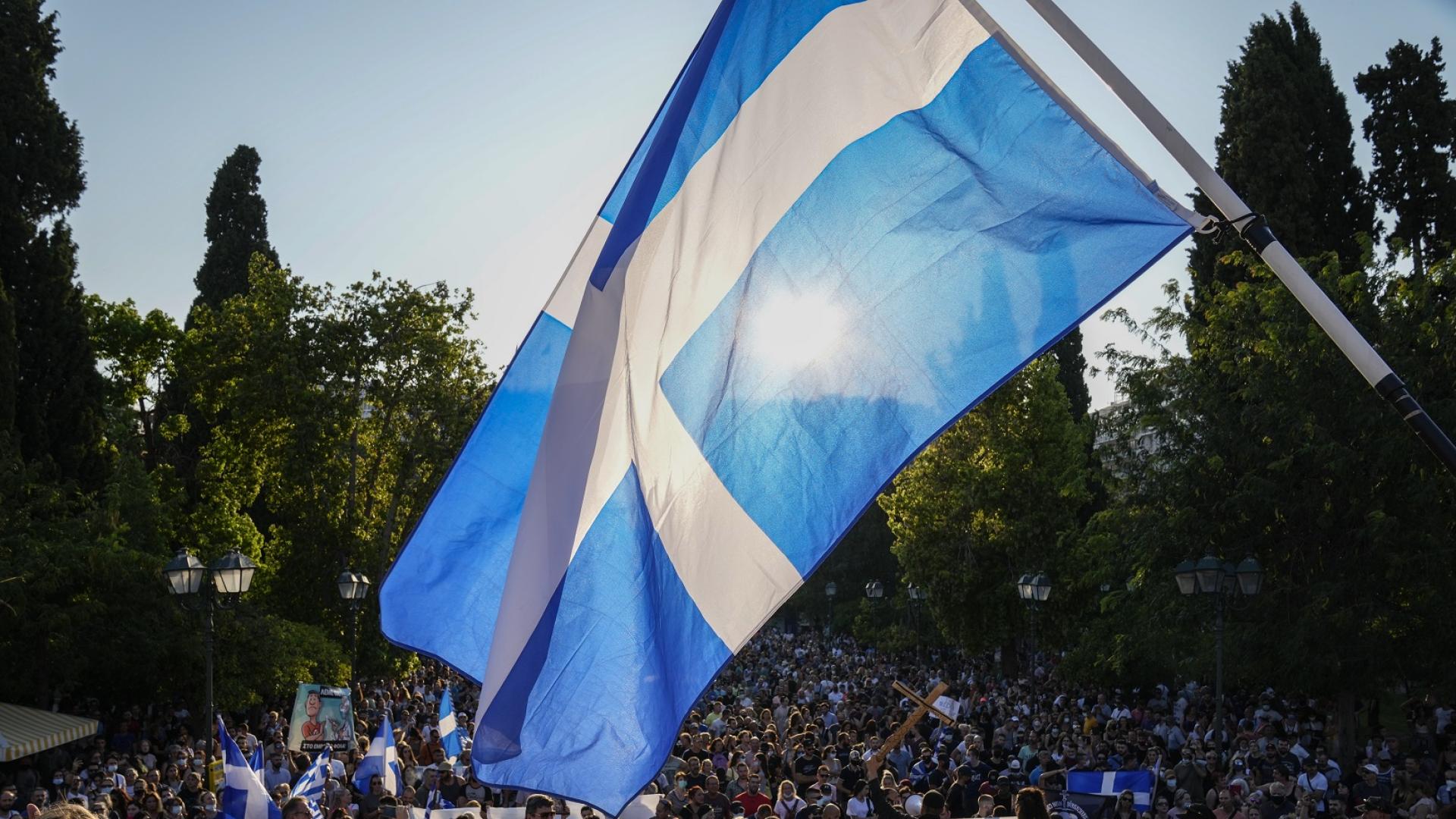 Гръцкият парламент обсъжда спорна трудова реформа предложена от консервативното правителство