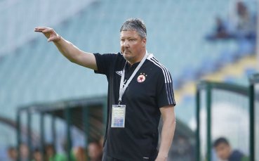 Старши треньорът на ЦСКА Любослав Пенев предприема сериозни мерки тъй