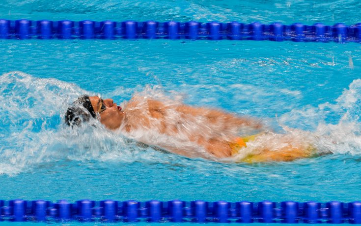 Калоян Левтеров остана на крачка от финала на 200 метра гръб на ЕП