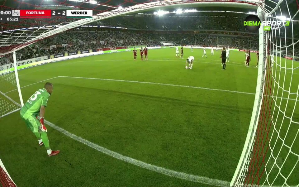 Отборът на Вердер Бремен се наложи с 3:2 в инфарктен